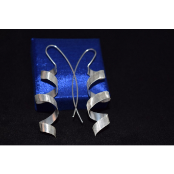 Dangle & Drop Earrings